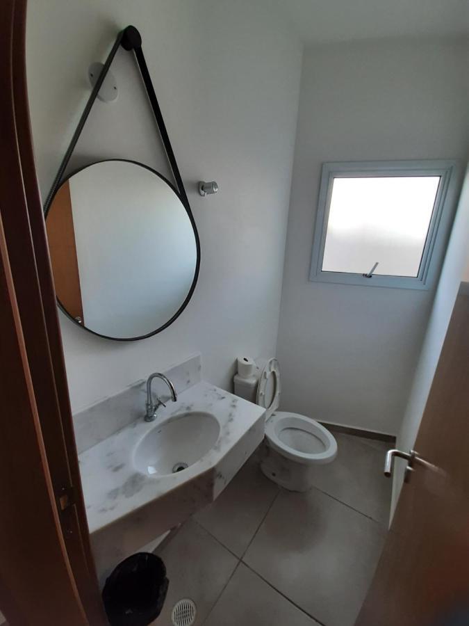 Sobrado Frente Ao Sesc, Wifi 300Mb, 2 Vagas Auto, Cozinha, Churrasqueira, Moderno E Reformado ベルチオガ エクステリア 写真