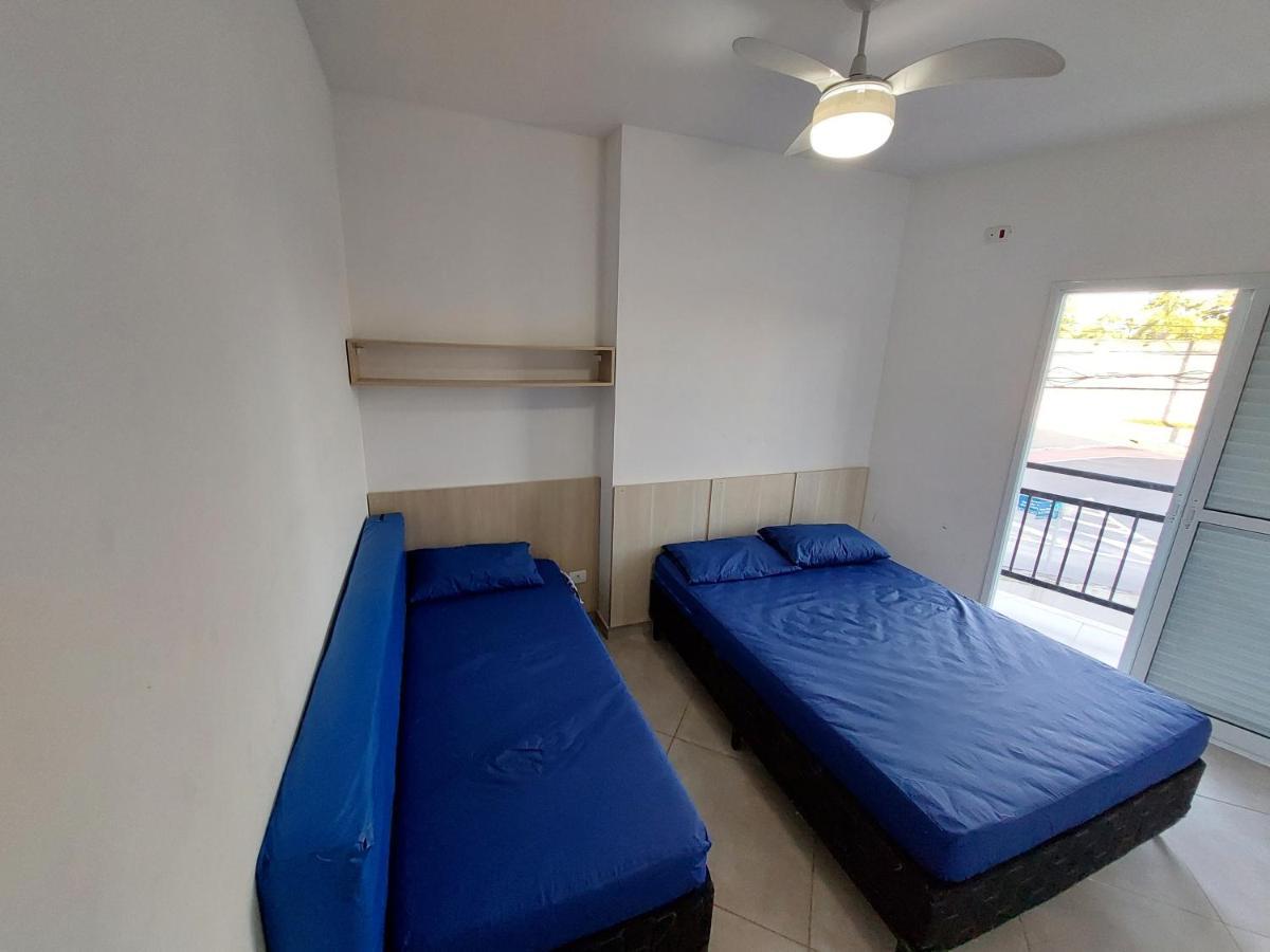 Sobrado Frente Ao Sesc, Wifi 300Mb, 2 Vagas Auto, Cozinha, Churrasqueira, Moderno E Reformado ベルチオガ エクステリア 写真